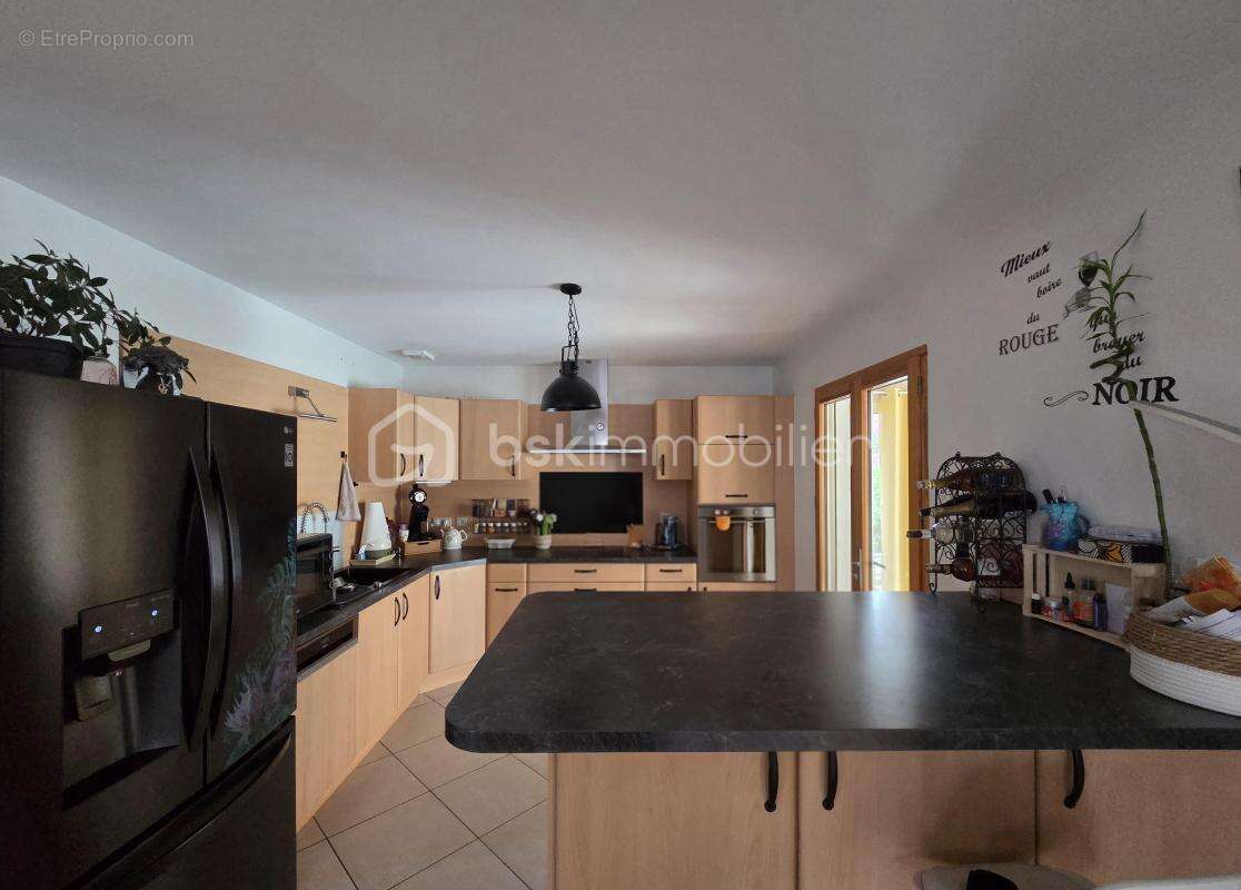 Maison Familliale T5 avec piscine - photo 5