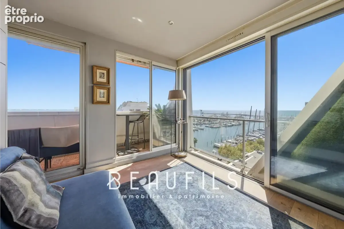 Exclusivité. Appartement en 1ère ligne vue mer - photo 2