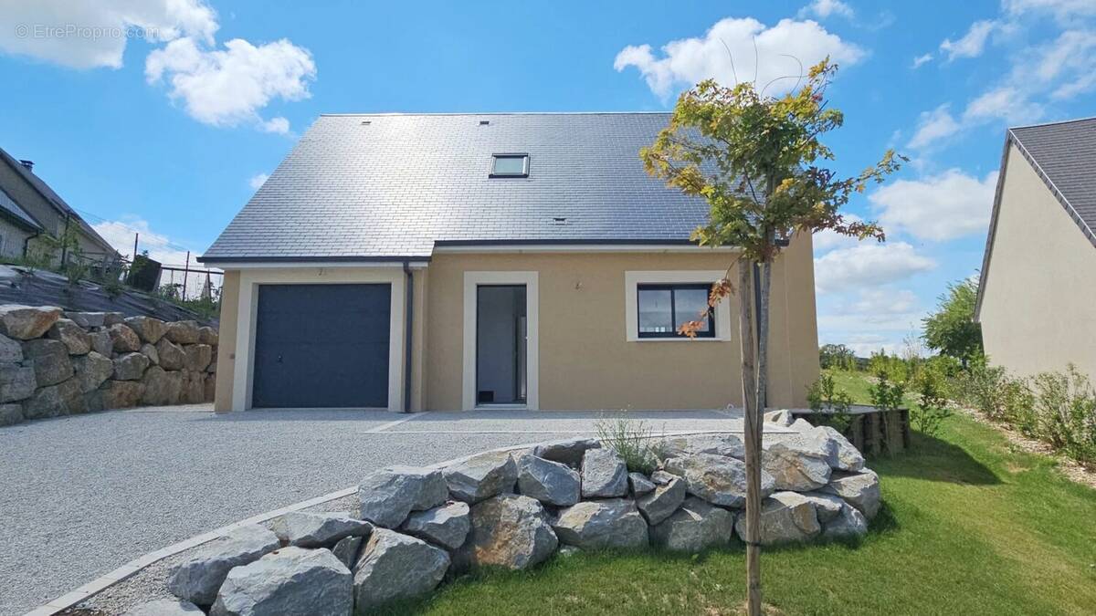 Maison à PONT-L'EVEQUE