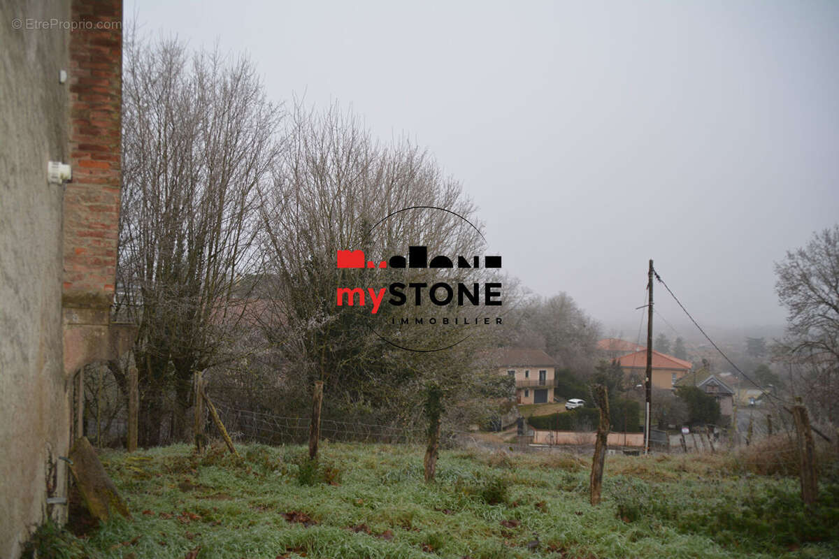 Maison à CHATILLON-SUR-CHALARONNE