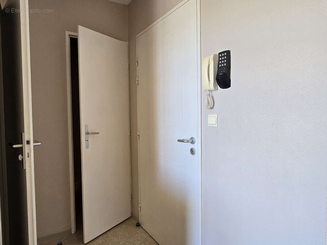 Rochefort residence bougainville  studio- parking privatif - photo 8