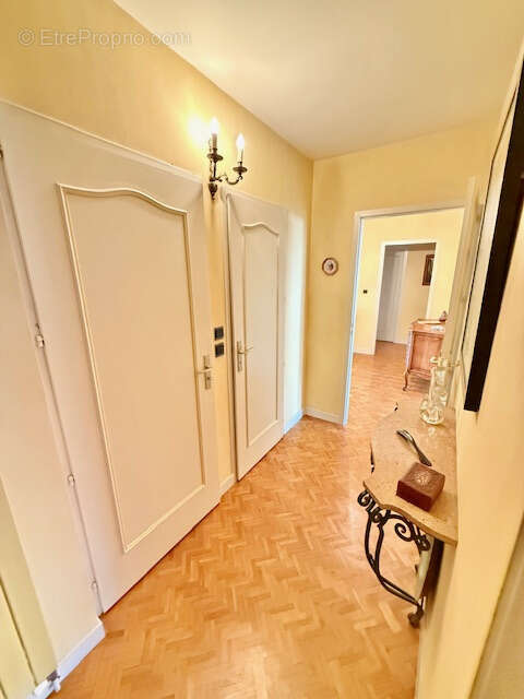 Appartement à DIVONNE-LES-BAINS