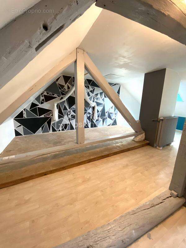 Maison à DAMMARTIN-EN-SERVE
