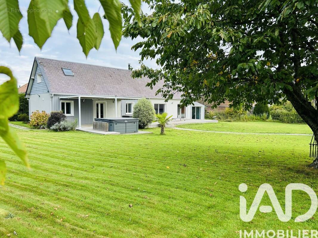 Photo 1 - Maison à SAINT-PAER