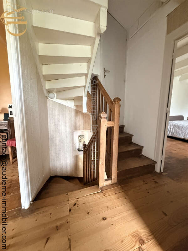 Maison à AUDIERNE