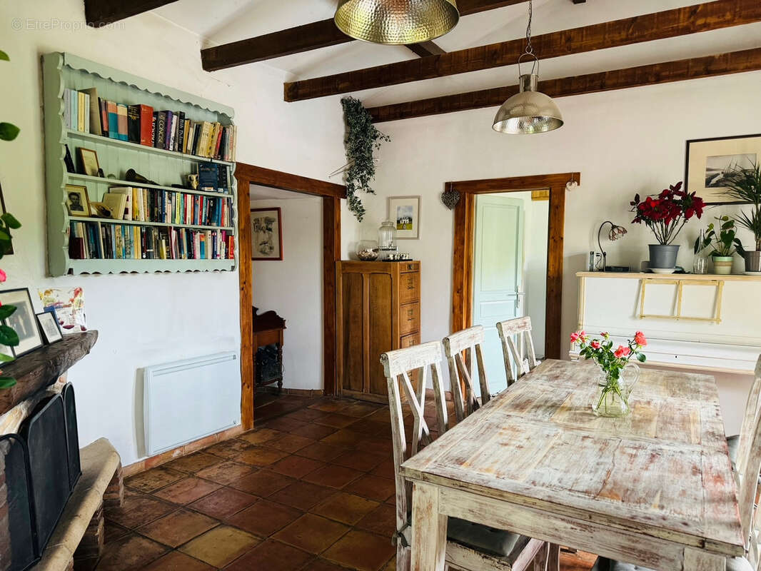 Maison à LES ADRETS-DE-L'ESTEREL