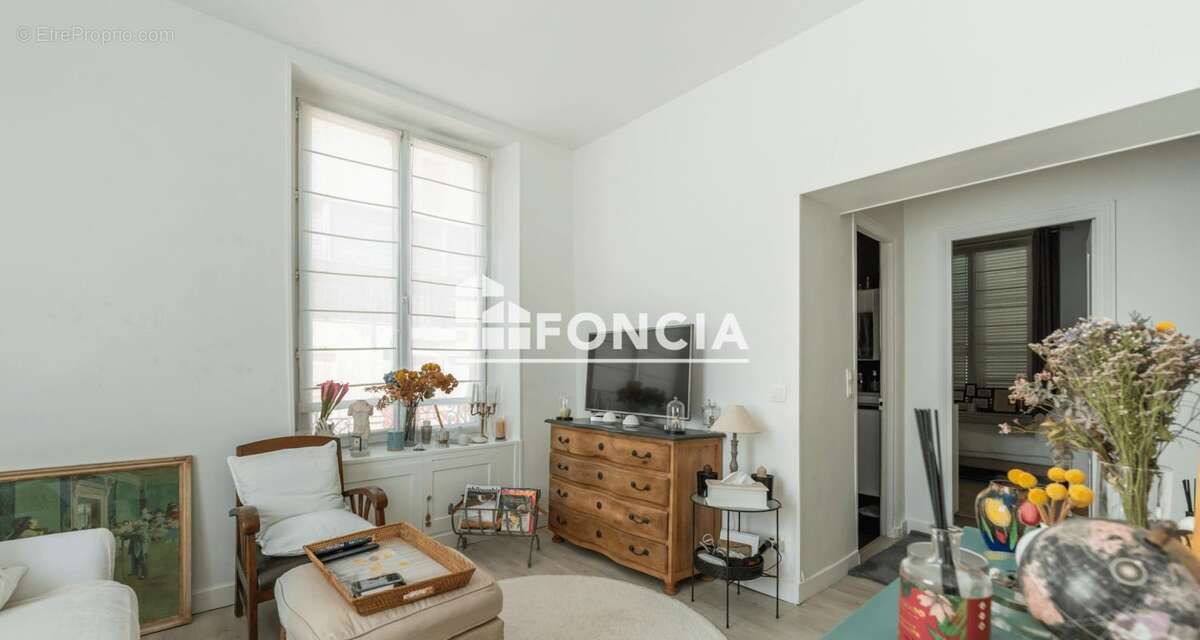 Appartement à ENGHIEN-LES-BAINS