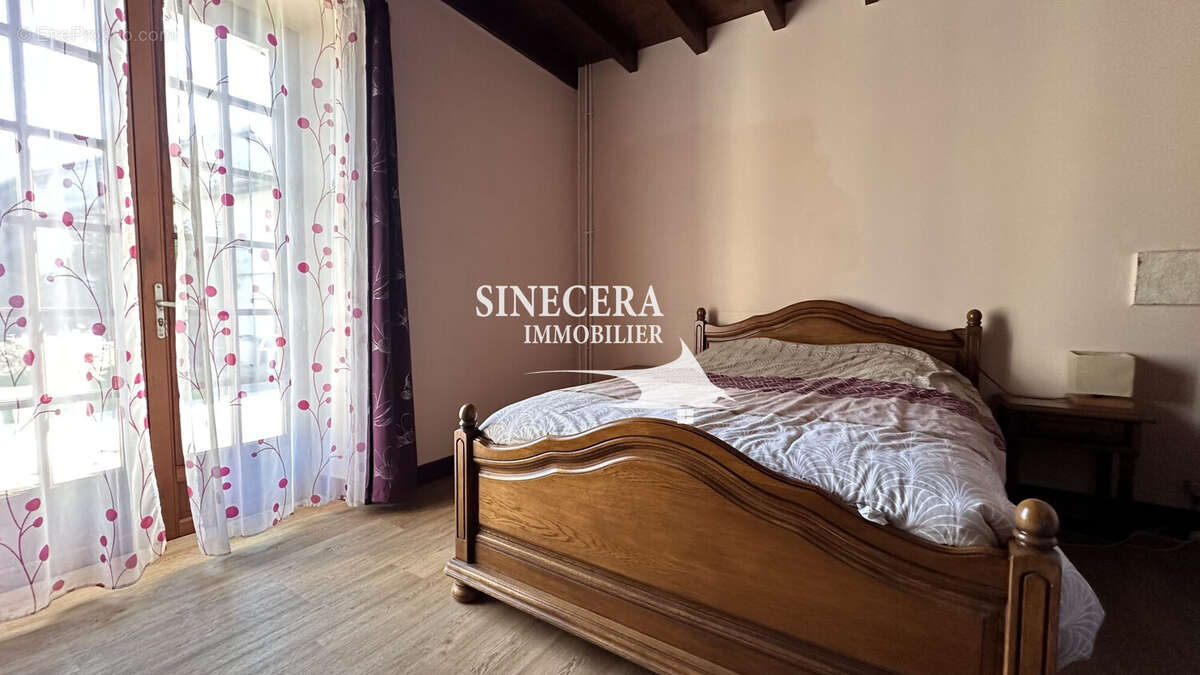 Maison à SAINT-ANDRE-DE-DOUBLE