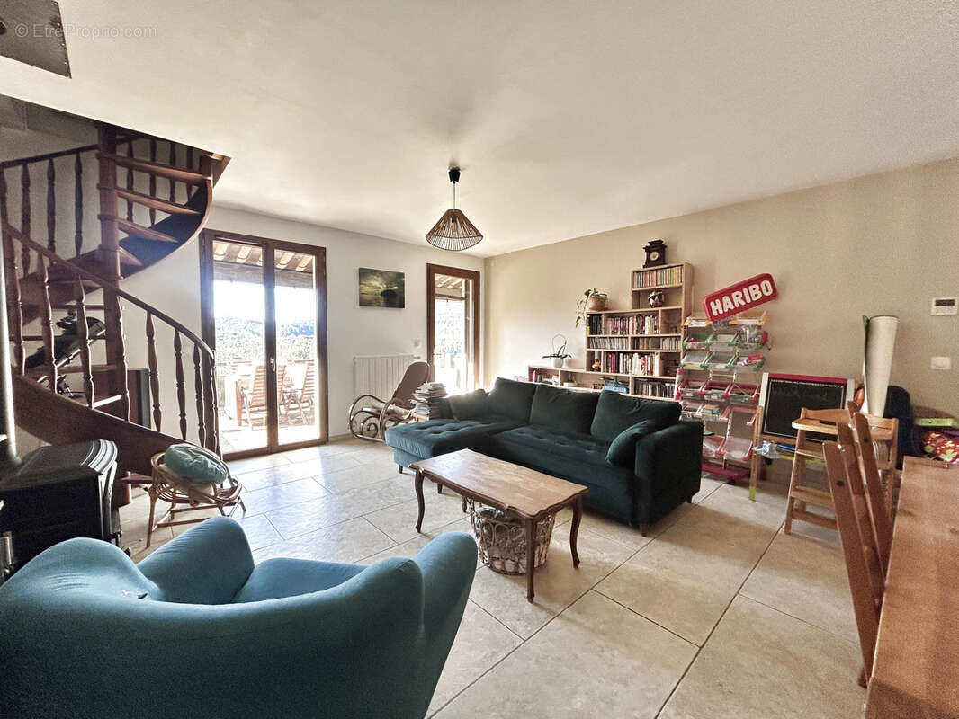 Maison à SAINT-ANDRE-DE-MAJENCOULES