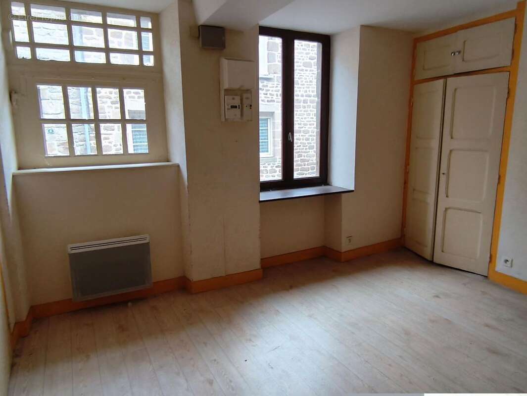 Maison à SAINT-FRAIMBAULT