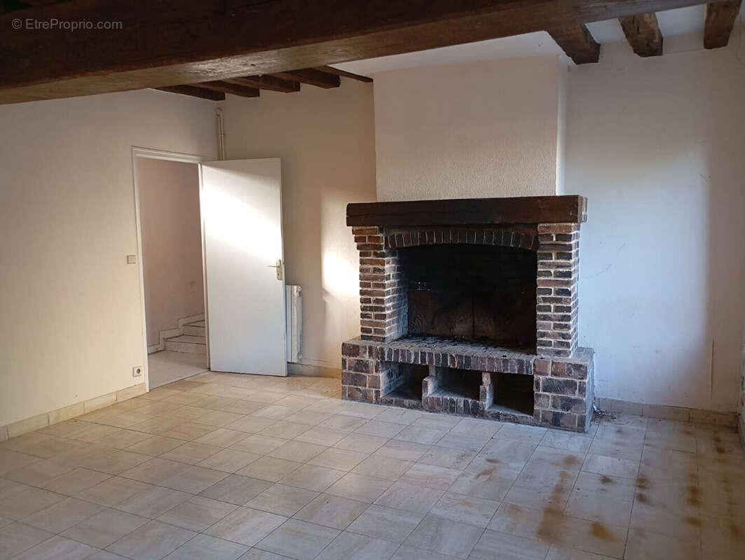 Maison à BAILLEAU-L&#039;EVEQUE