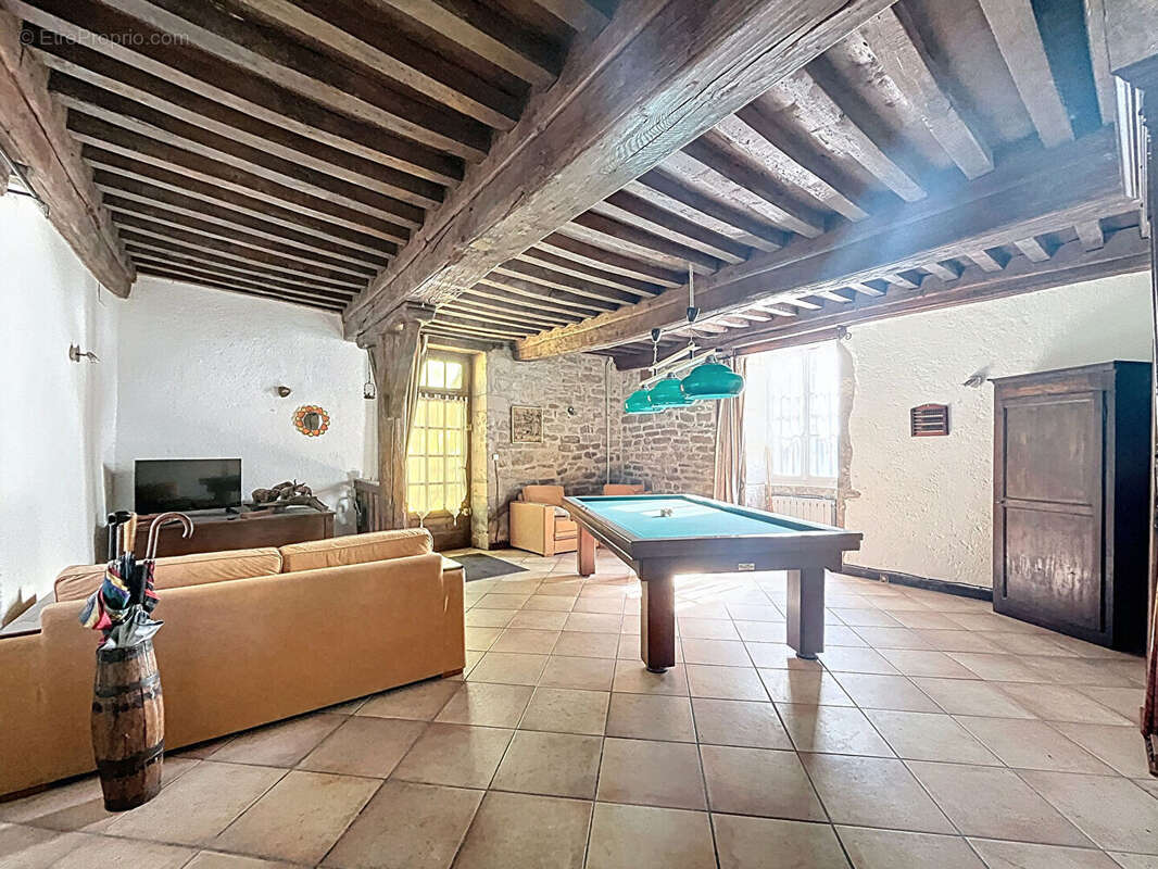 Maison à BLIGNY-SUR-OUCHE