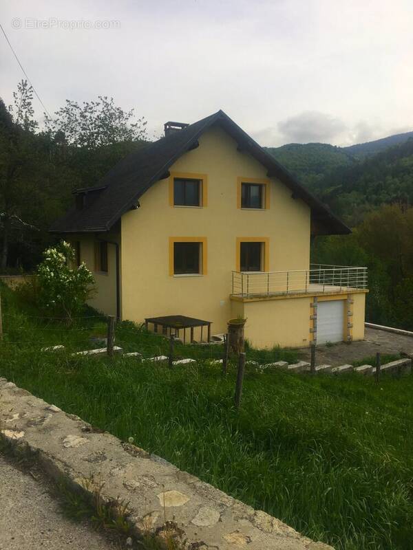 Maison à QUERIGUT