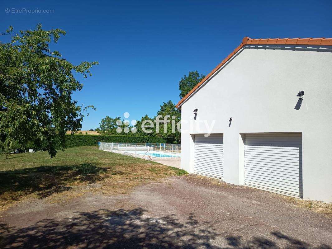 Maison à SAINTE-FOY-D'AIGREFEUILLE