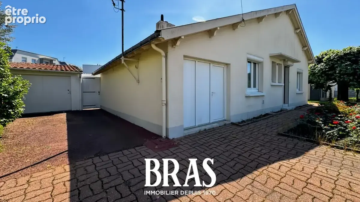 Sautron bourg - maison 3 ch + jardin + garage - photo 2