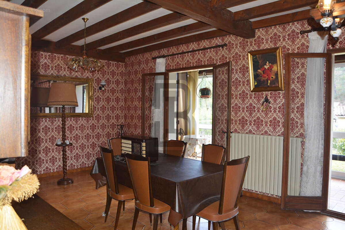 Maison à QUILLAN