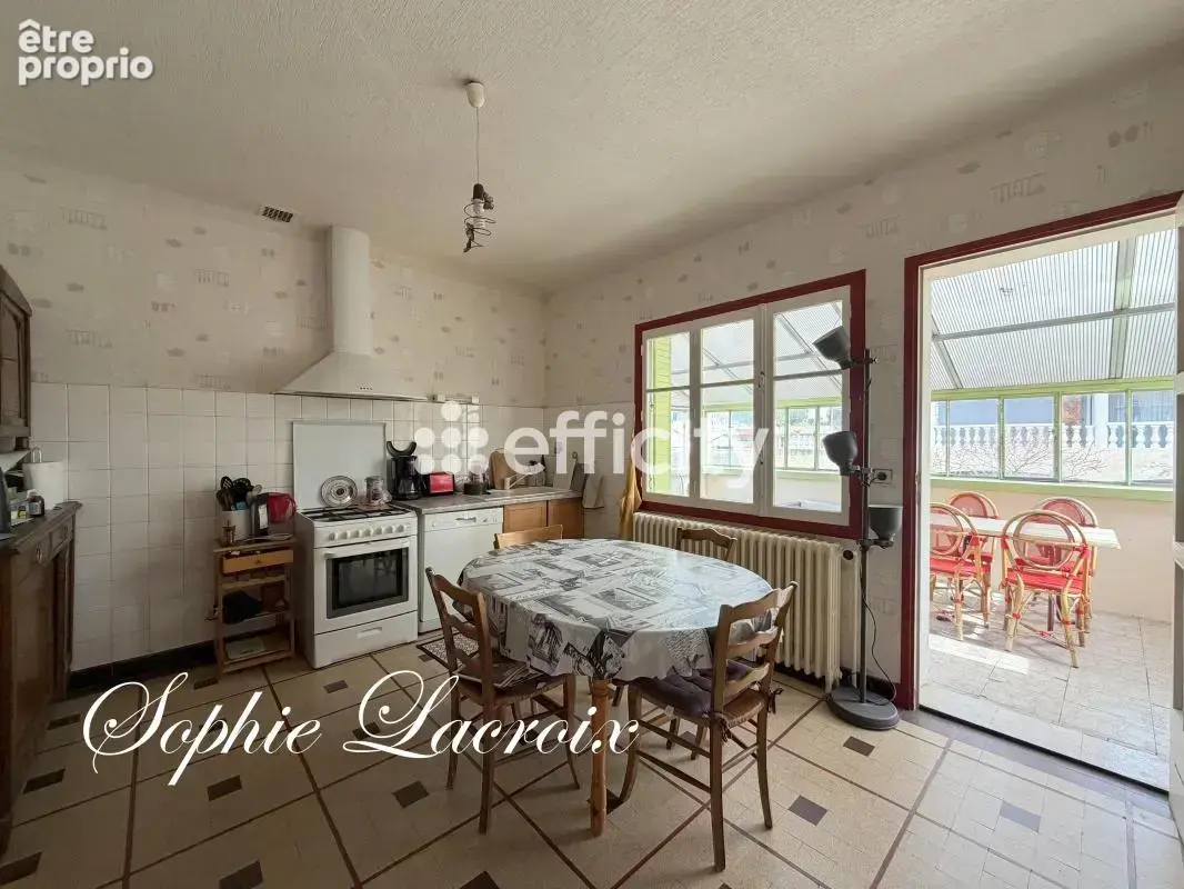 Maison 130 m² à Saint-Rambert-D'albon  - photo 3