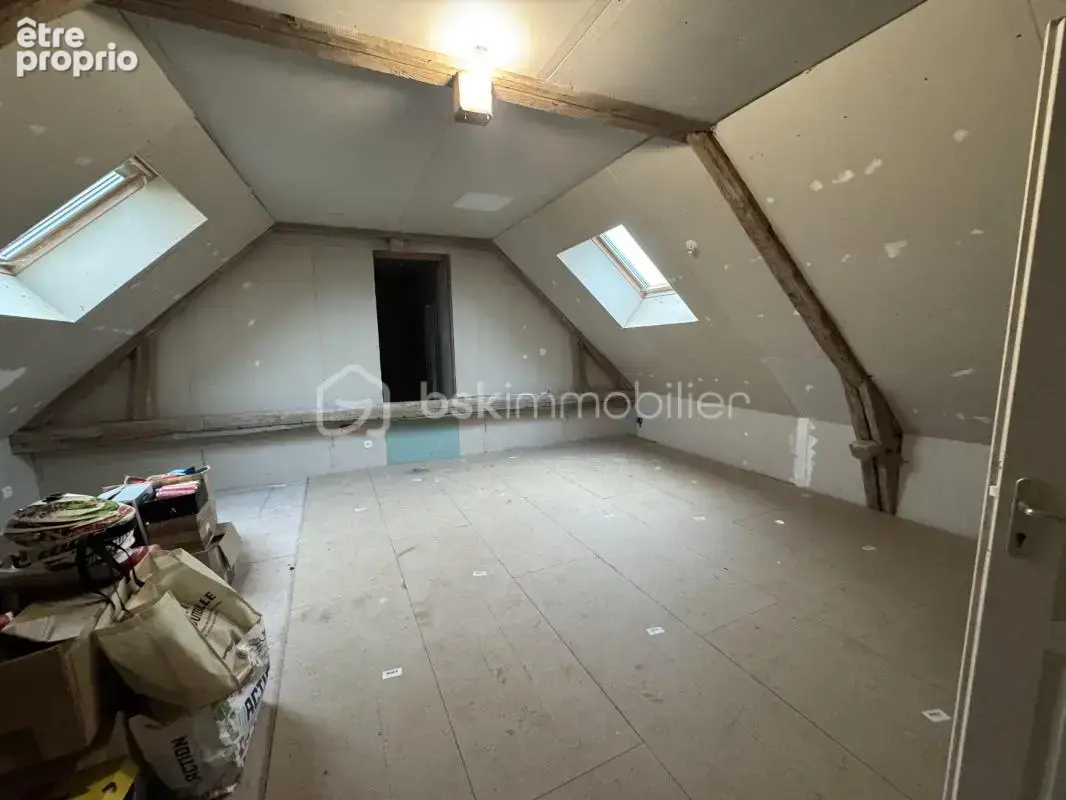 Maison de caractère de 193 m² avec dépendances – Secteur Lantages - photo 4