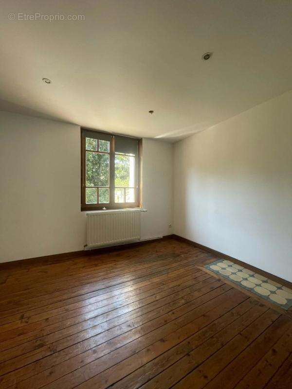 Maison 5 pièces / 80 m² / 219 000 EUR / ARRAS - photo 6