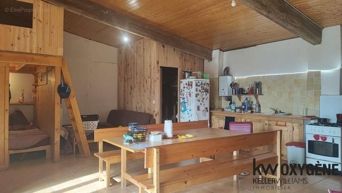 Terrain à SAINT-JEAN-PLA-DE-CORTS