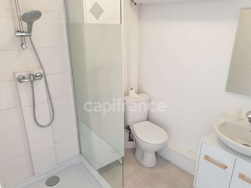 Un lot de 4 appartements à vendre sur SAUJON (17) - Centre ville - photo 29