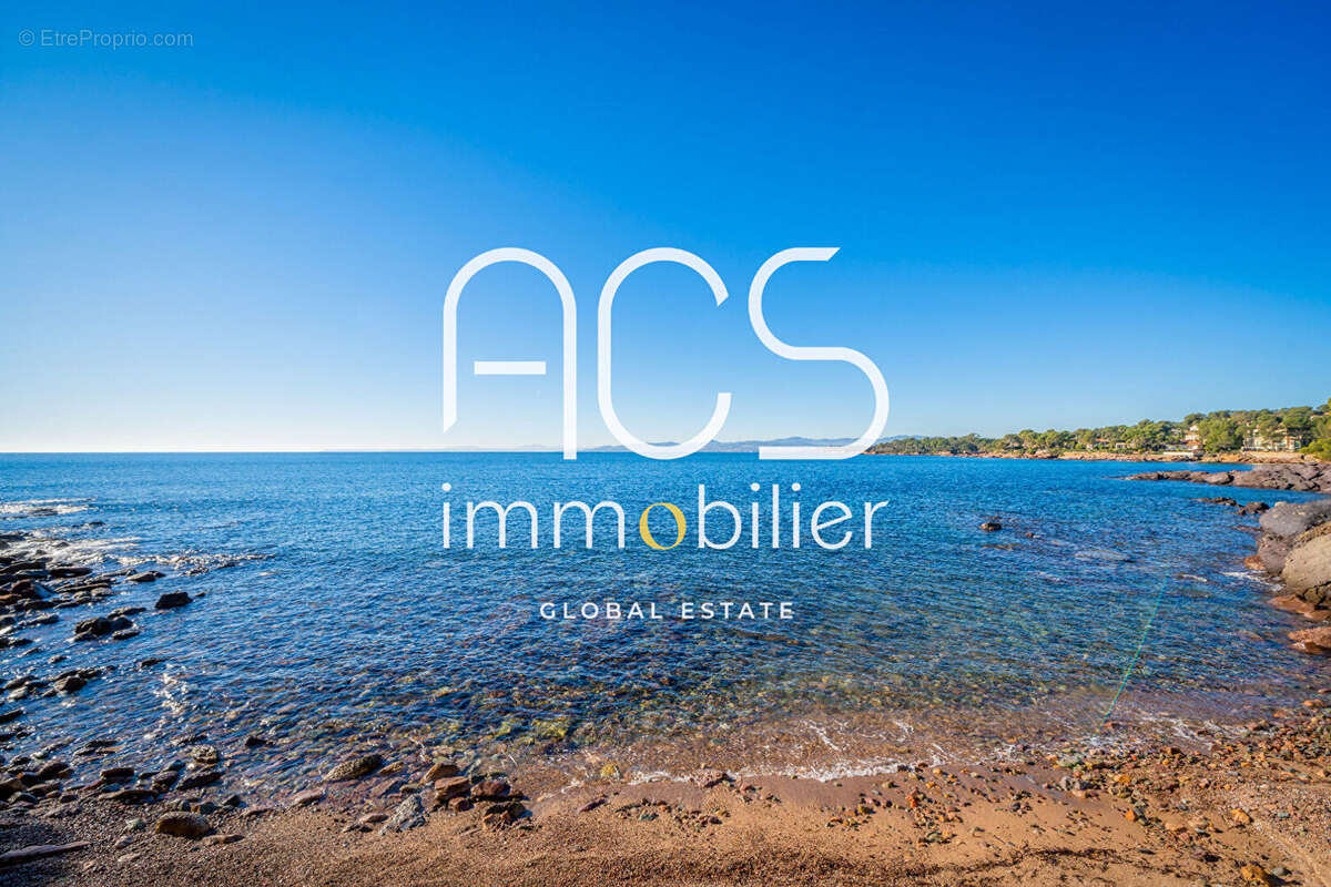 Maison à SAINT-RAPHAEL