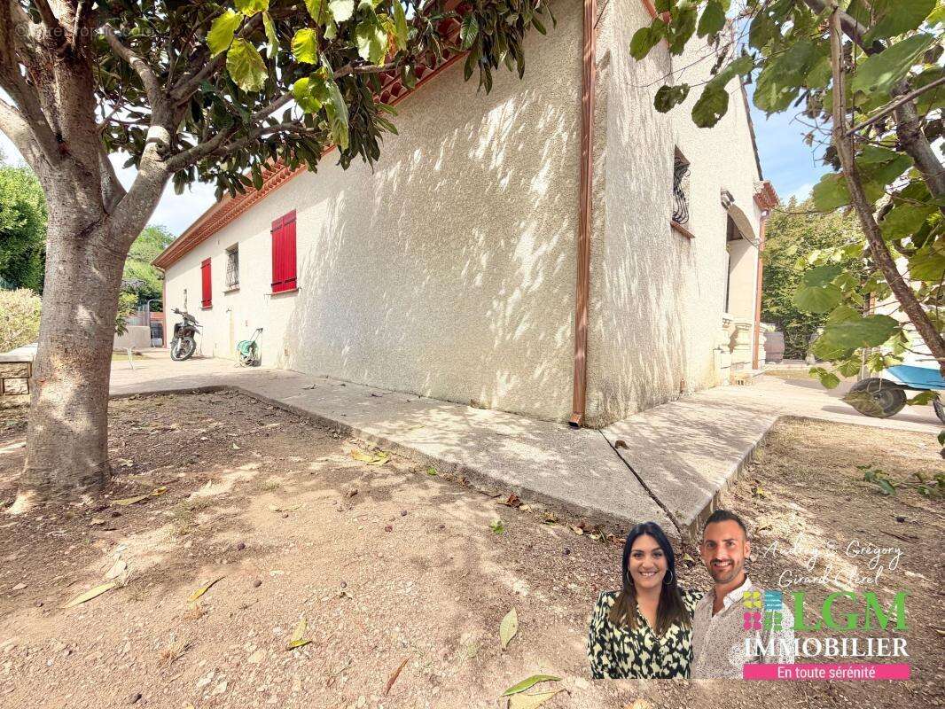 Maison de plain-pied, 4 chambres, piscine, 1000m2 de terrain, au calme, proche du centre - photo 27