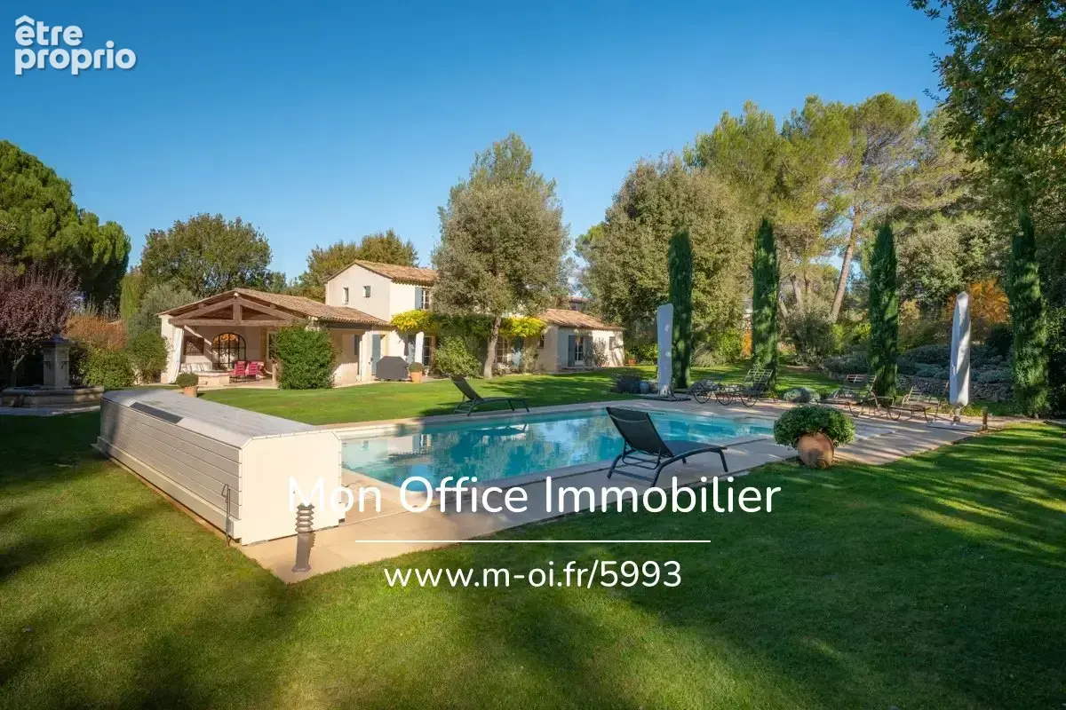 Référence : 5993-VCL - Superbe propriété avec piscine - Parc paysager - Pays d'Aix en Provence - photo 3