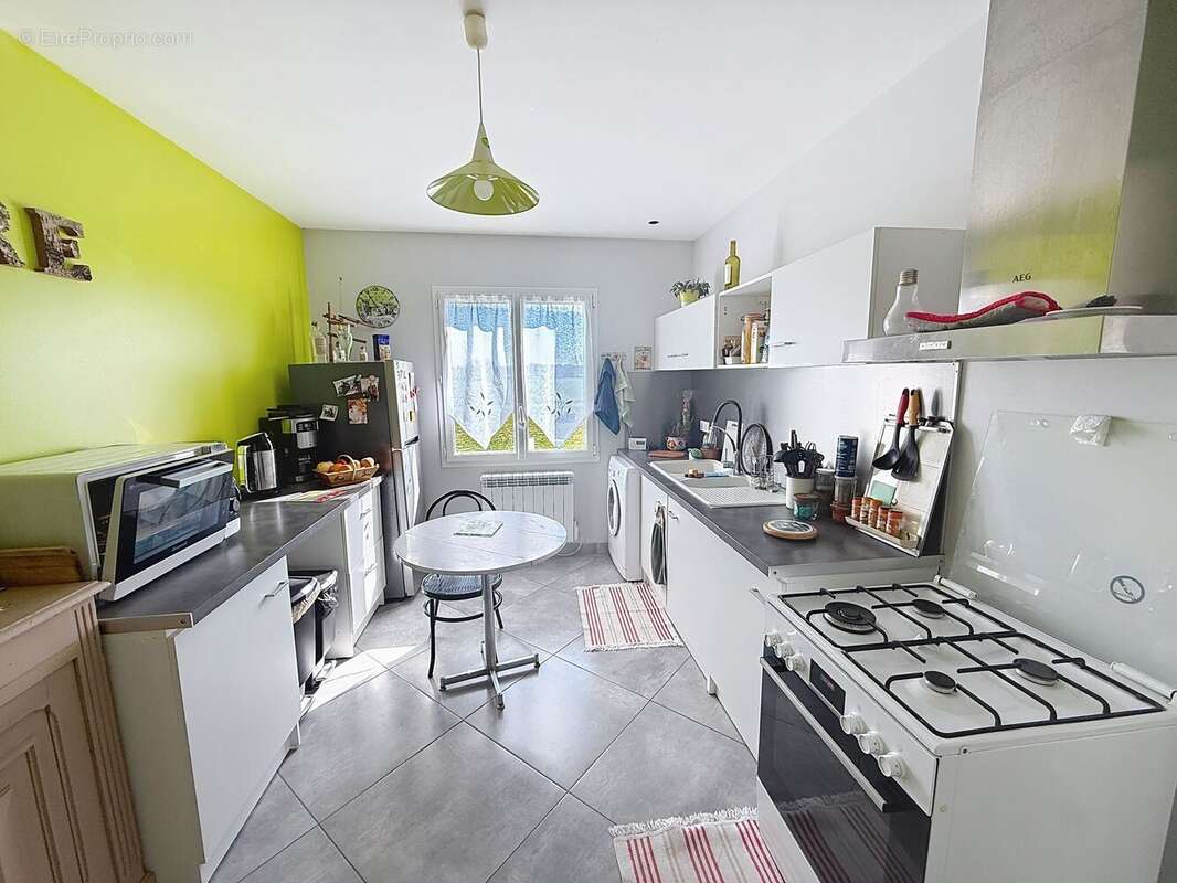 Maison à SAINT-PROJET-SAINT-CONSTANT