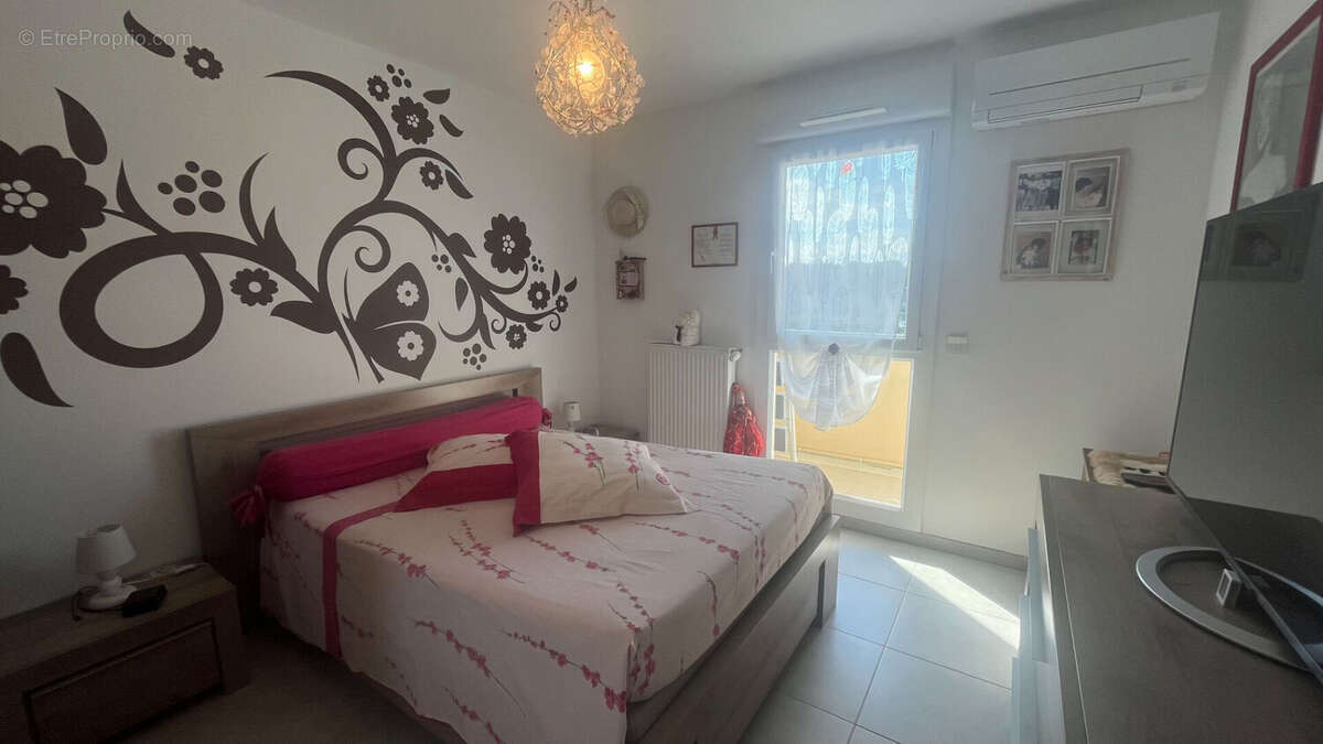 Appartement 3 pièces à vendre à Trets avec vue sur Sainte Victoire - photo 5