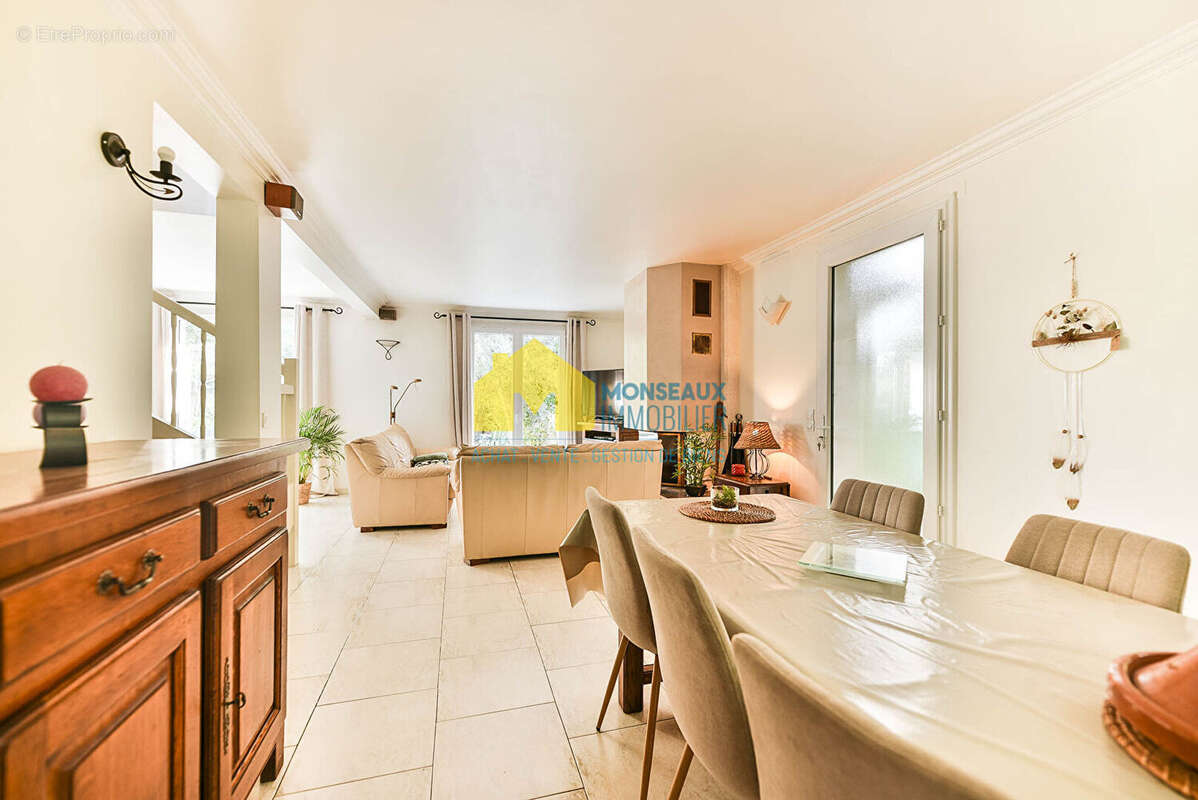 Maison à VILLIERS-SUR-ORGE