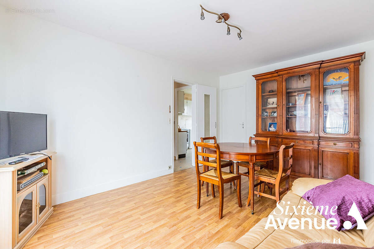 Maison à CHILLY-MAZARIN