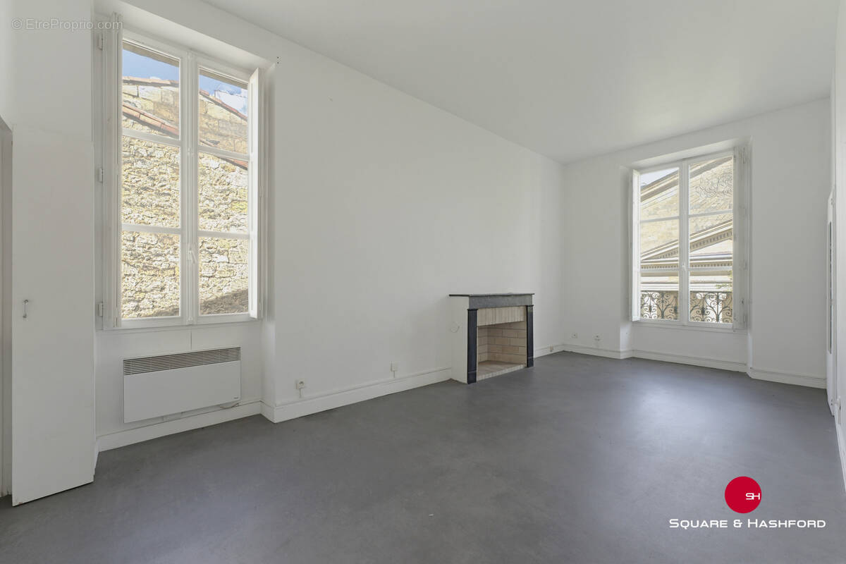 Appartement à BORDEAUX
