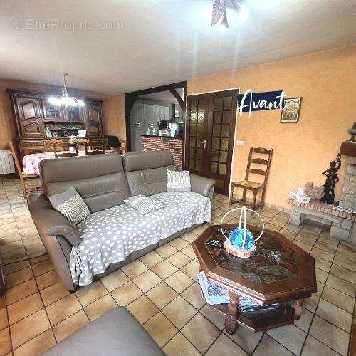 Maison à SAINT-CLAIR-SUR-EPTE