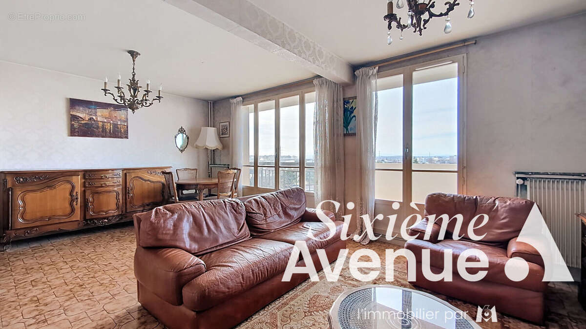 Appartement à VENISSIEUX