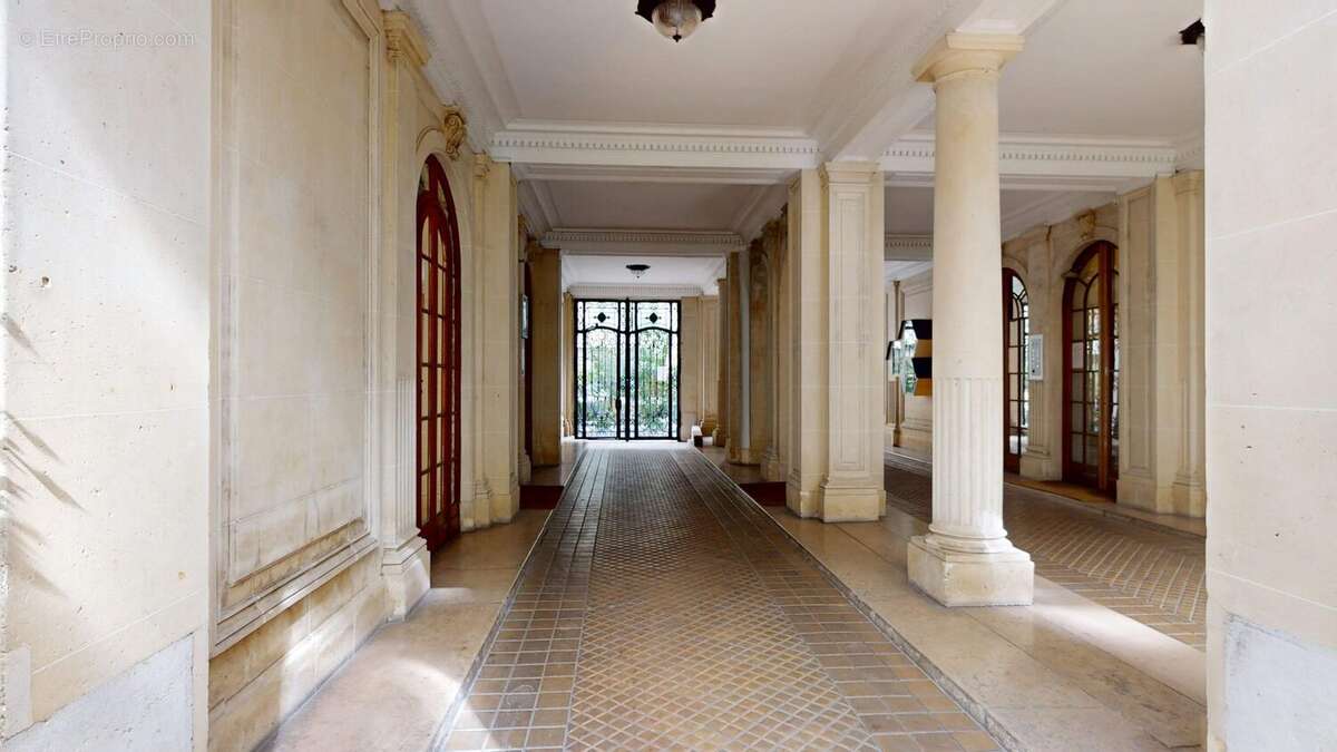Appartement à PARIS-9E