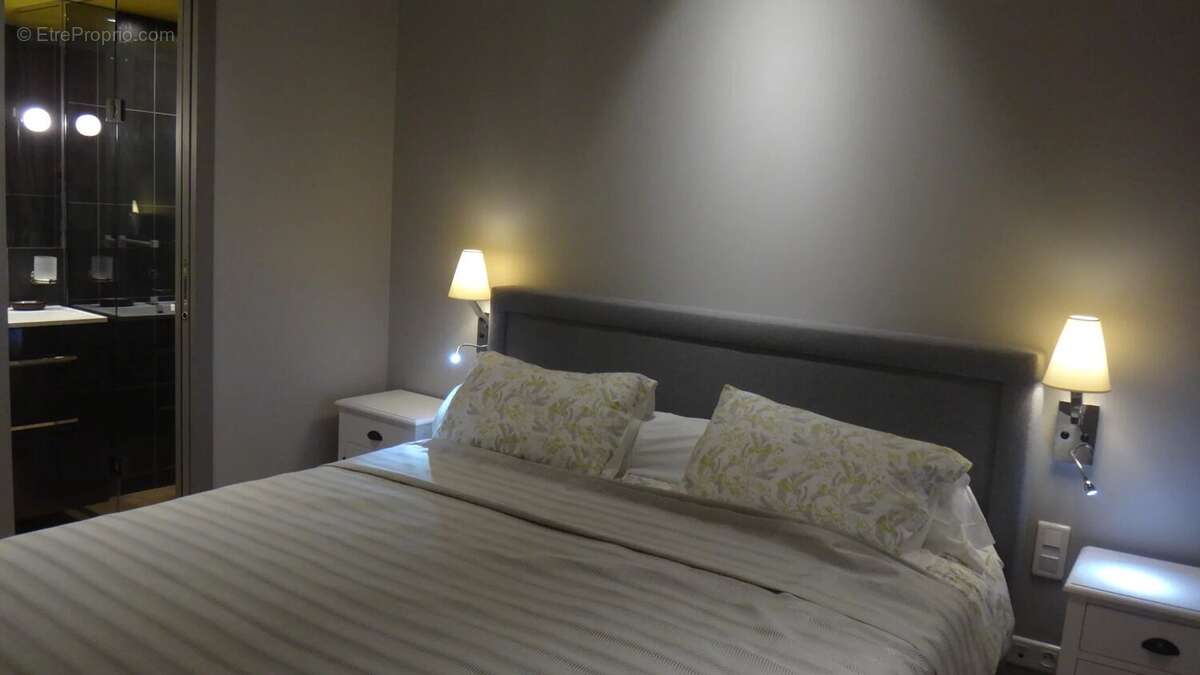 Appartement à PARIS-4E