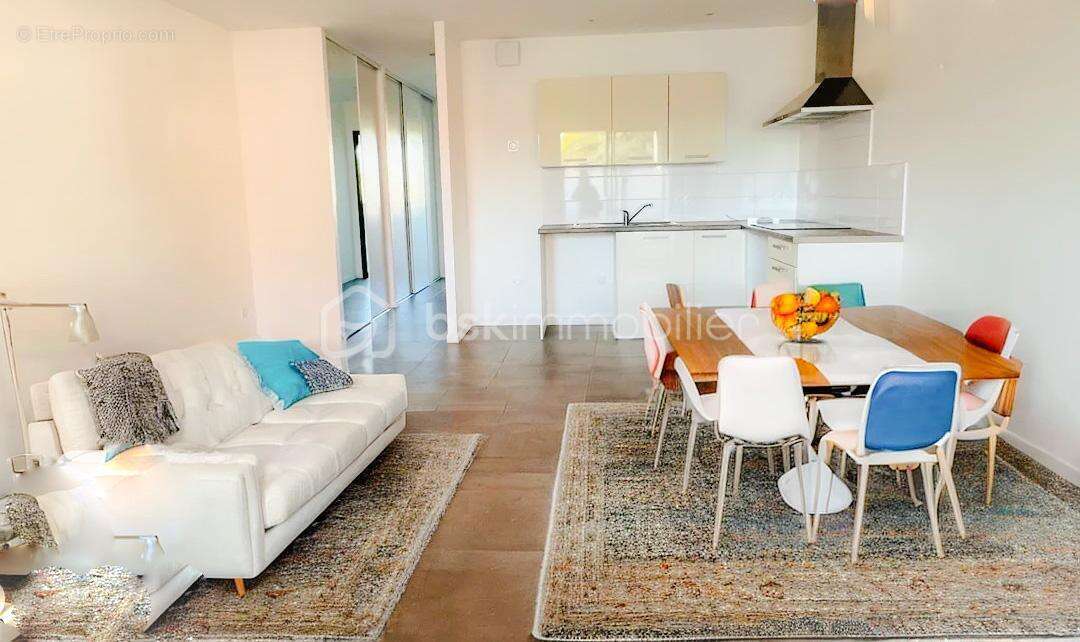 Appartement à BRINDAS