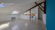 Appartement à MEES