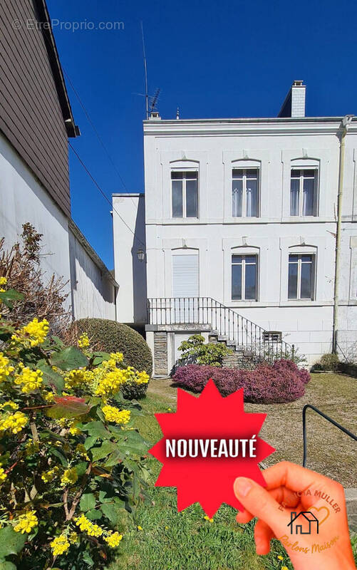 Maison à LES HAUTES-RIVIERES