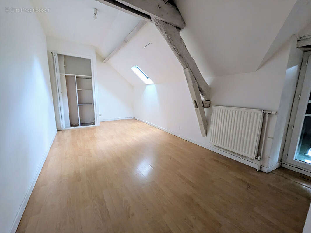 Maison à LA CHAPELLE-SUR-ERDRE