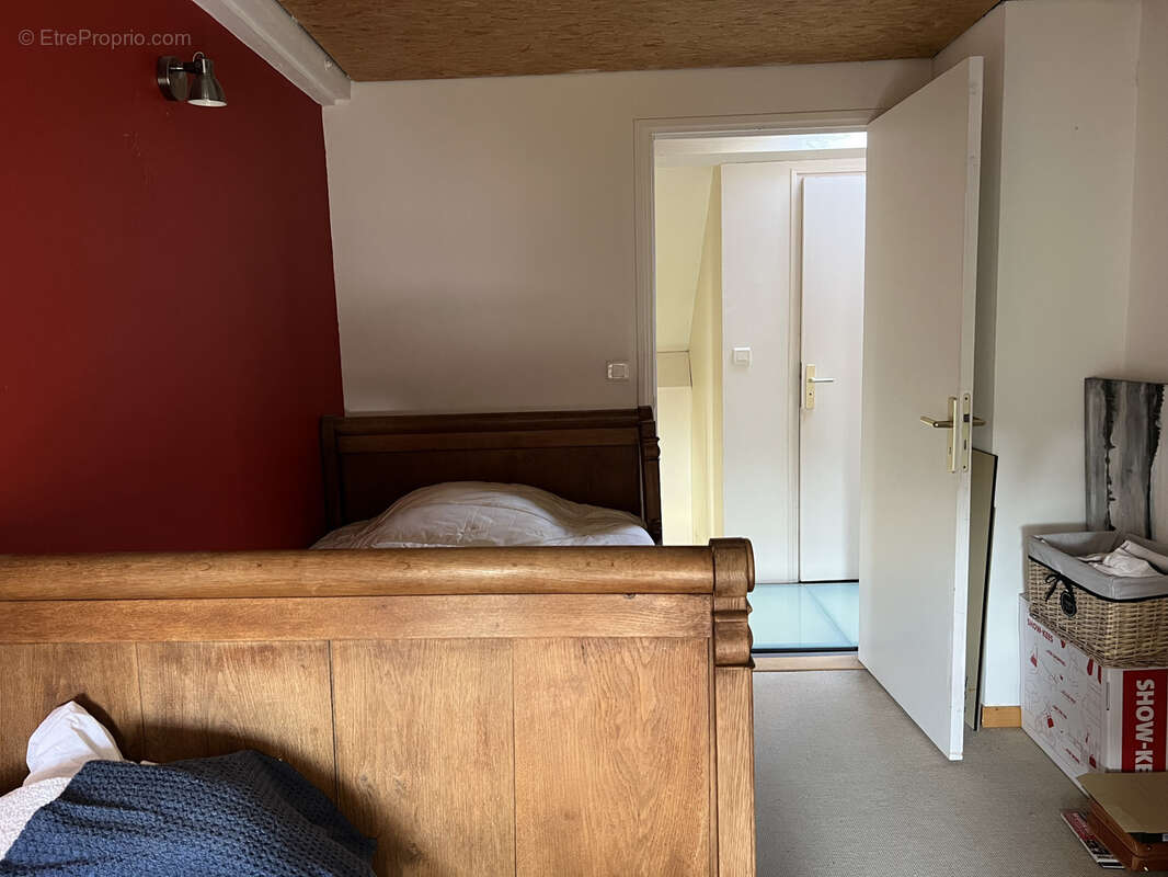 Maison à VARENNES-VAUZELLES