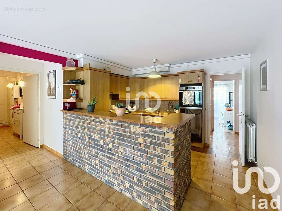 Photo 2 - Appartement à LE BLANC-MESNIL