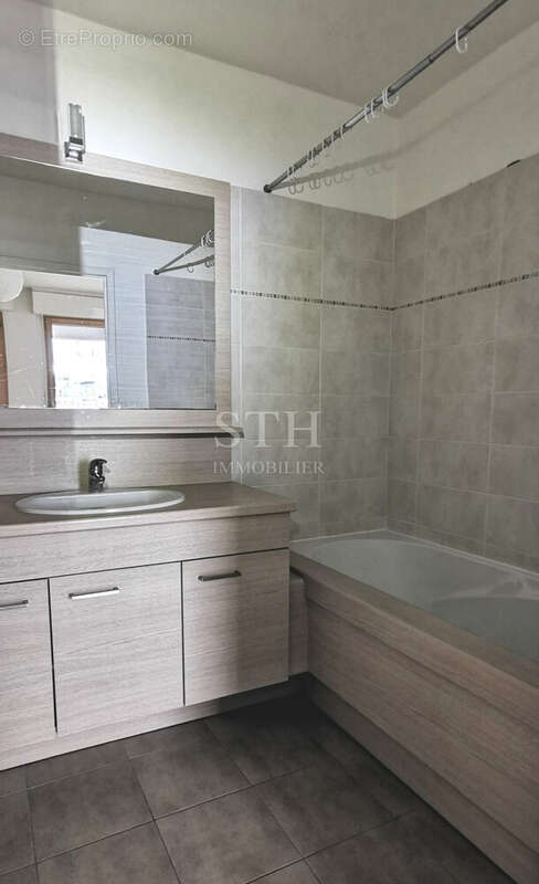 Salle de bains - Appartement à BOULOGNE-BILLANCOURT