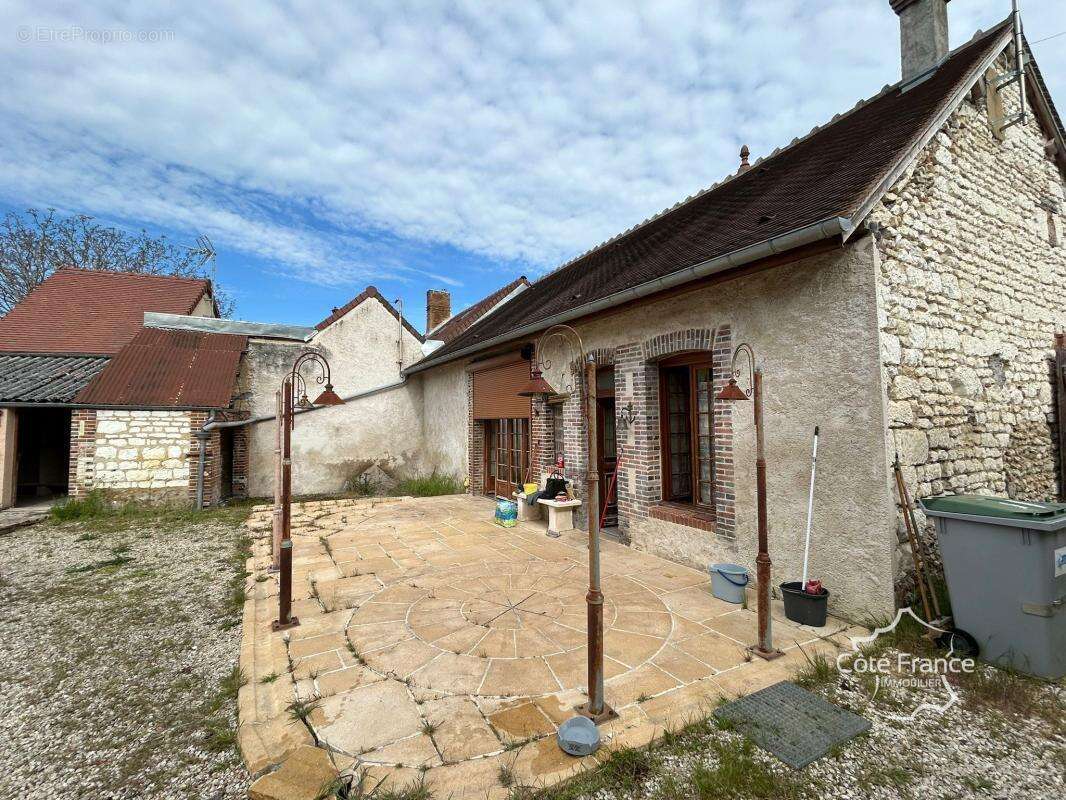 Maison à SENAN
