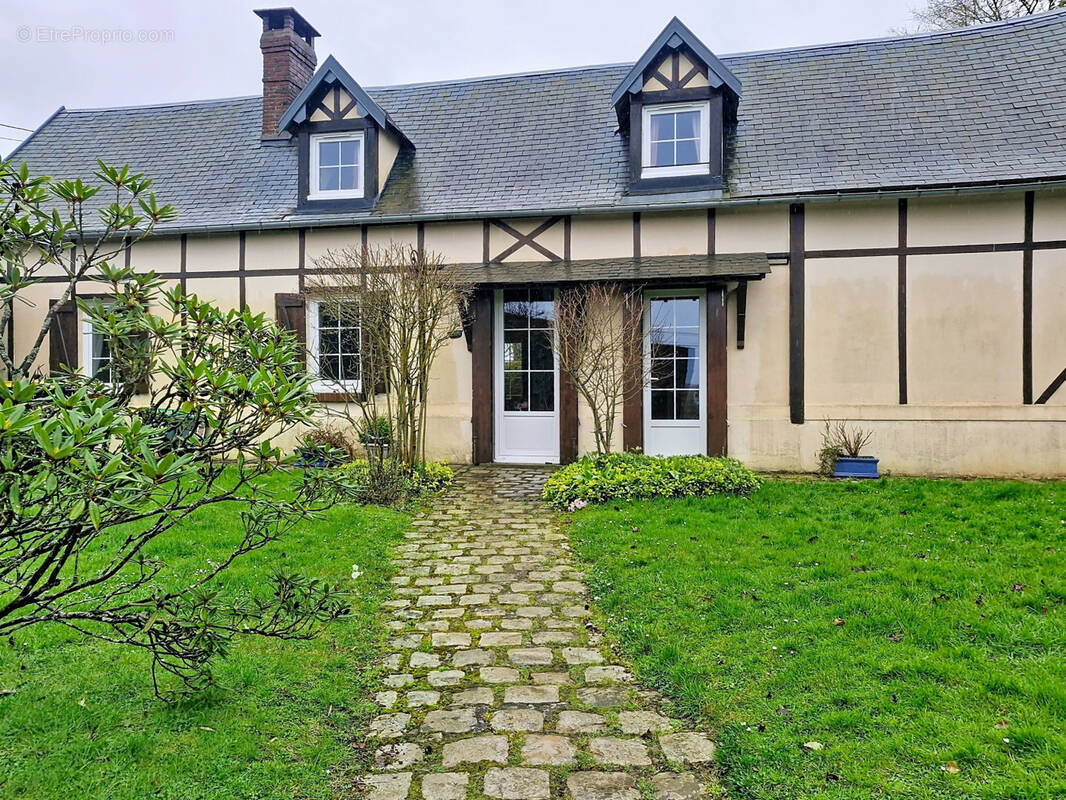 Maison à LYONS-LA-FORET