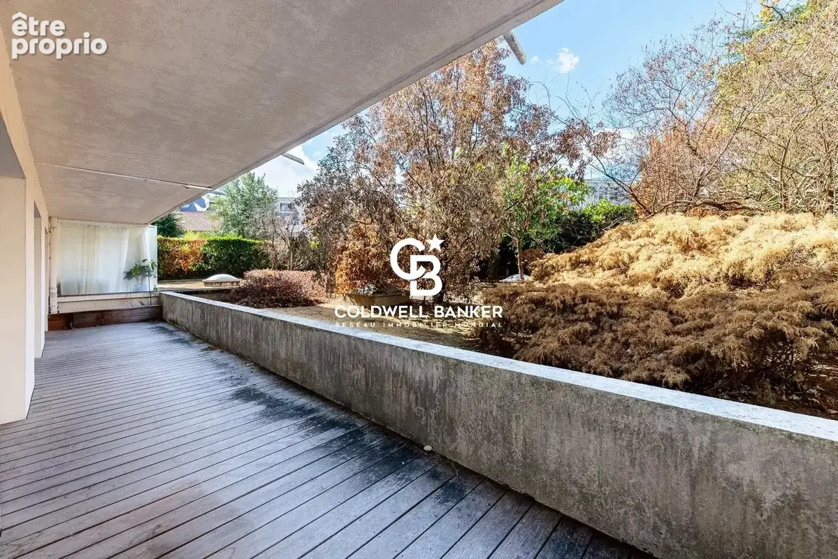 Nantes centre– guisthau bureaux 100 m2 avec terrasse - photo 12
