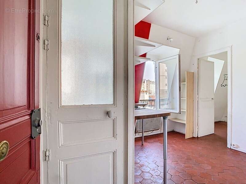 Appartement à PARIS-20E