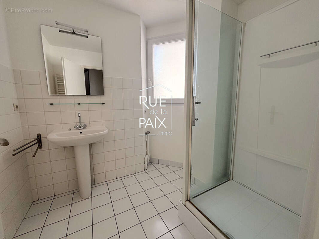 Appartement à VOUILLE