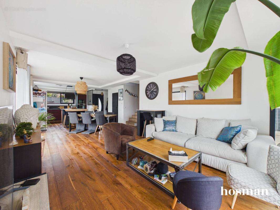 Maison à MONTLIGNON